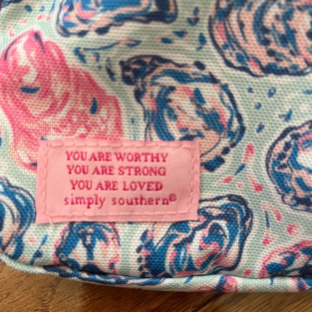 Simply Southern Belt Bag - Oyster Print in pink/blue, NWT - Picture 8 of 8